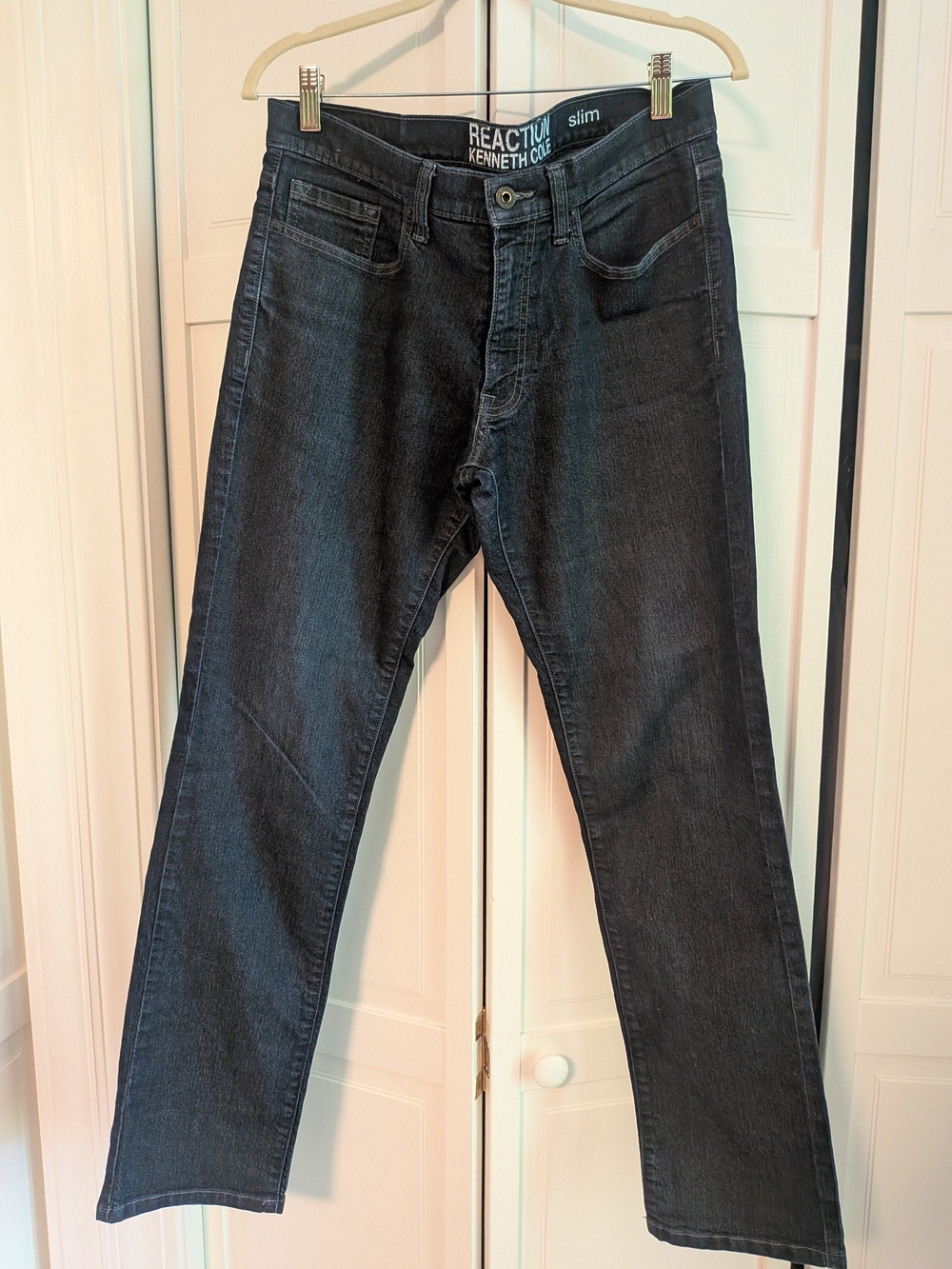 Kenneth Cole Reaction Slim Dark Black Wash Jeans